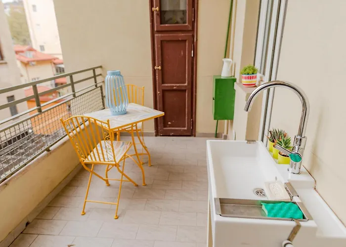 Nuvole Bianche Apartment *